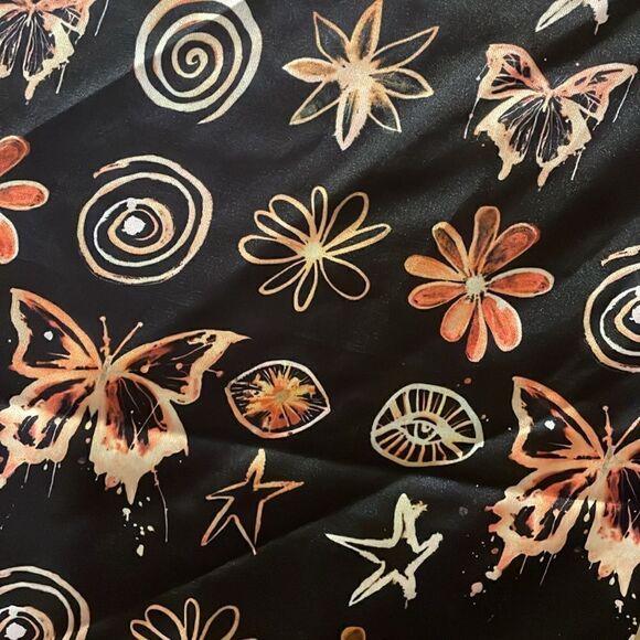 Handkerchief   - Picture 1 of 8